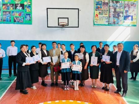 Ұстаздар мерекесі аясындағы марапаттар мен ғылыми жетістіктер!
